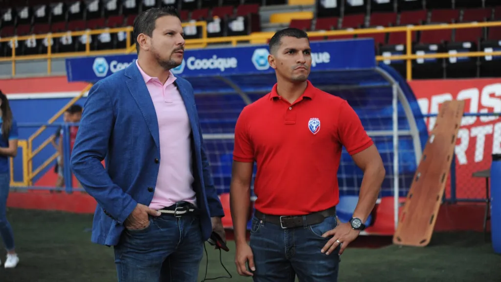 Luis Fernando Chacón no seguirá siendo el presidente de San Carlos, mientras que el gerente general, Gustavo Pérez, se irá a Herediano para hacerse cargo de la gestión deportiva. (Foto: Walter Bonilla Martínez / La Nación)