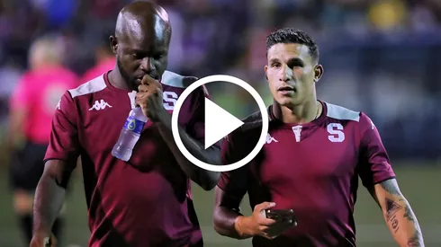 Llora Saprissa: el gesto de Luis Paradela con Javon East que emocionará a todos los morados.