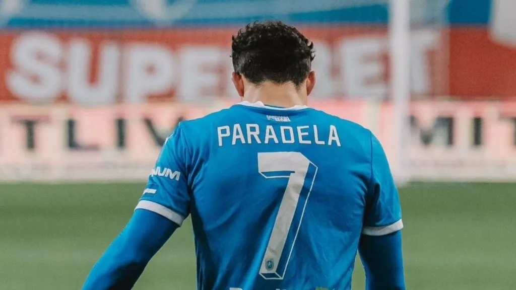 Luis Paradela habría sufrido una dura lesión.