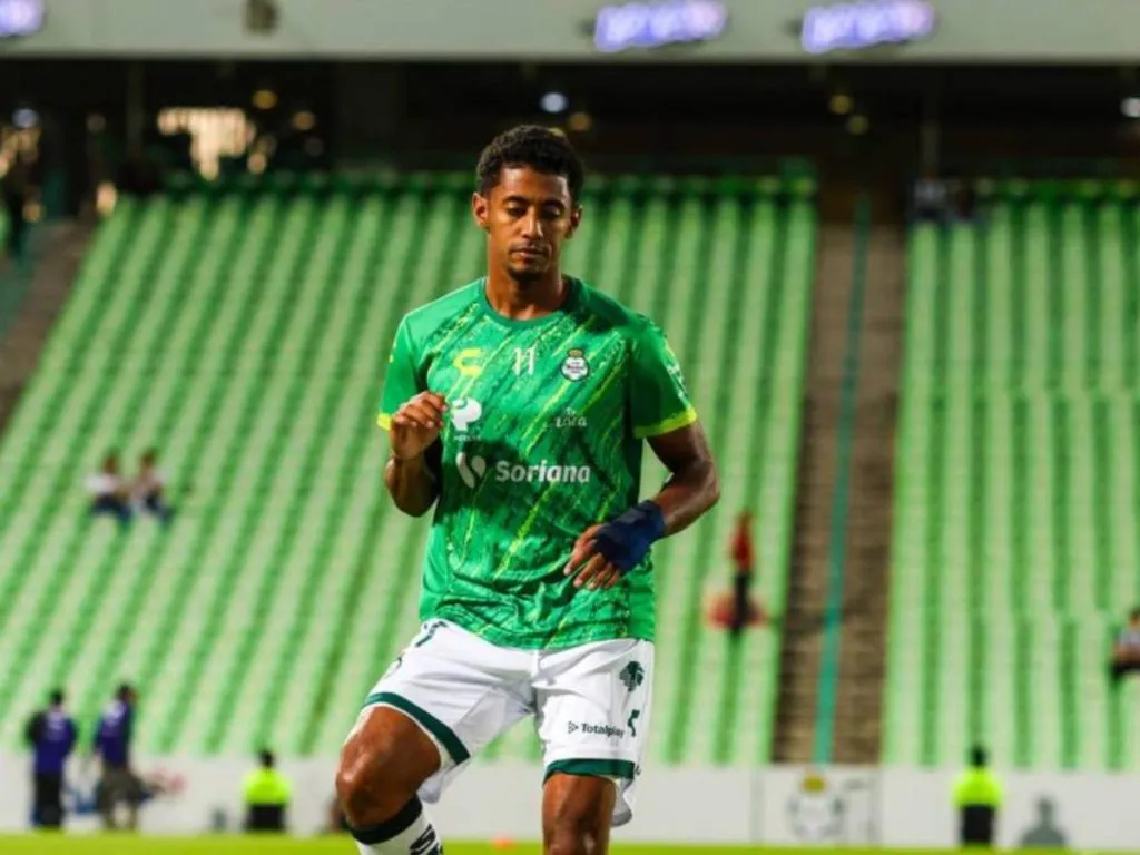Anthony Lozano  – Santos Laguna