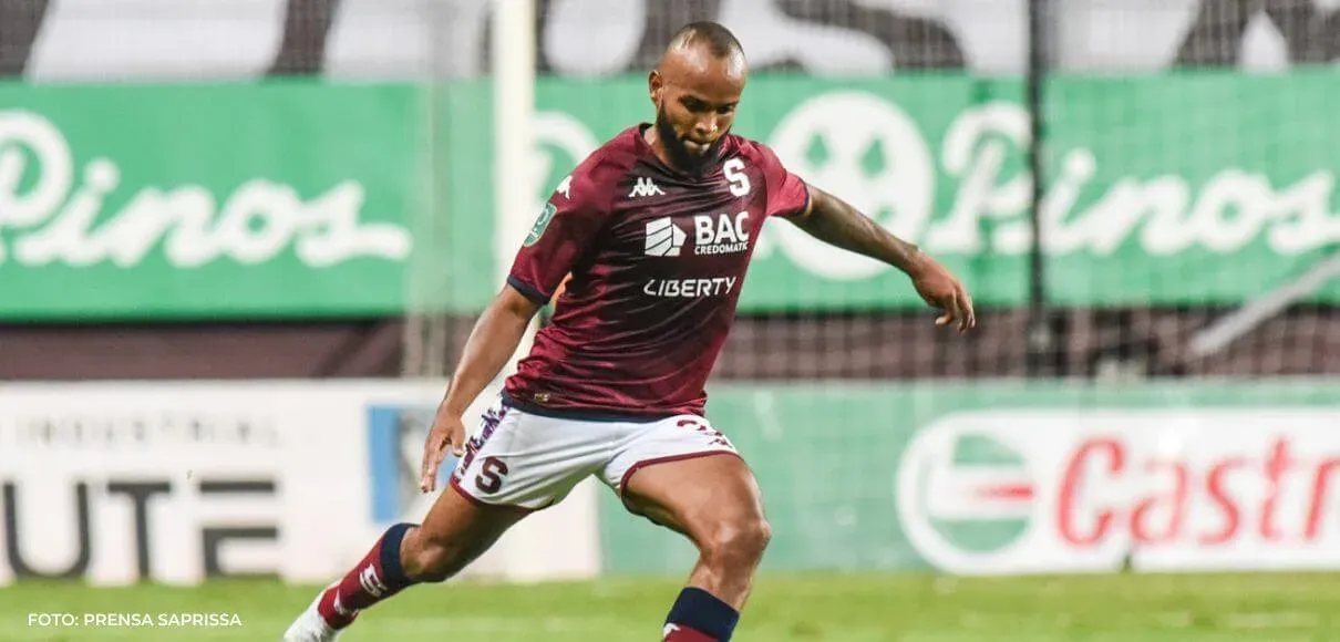Pablo Arboine sufrió un pequeño desgarro en el gemelo (Saprissa).