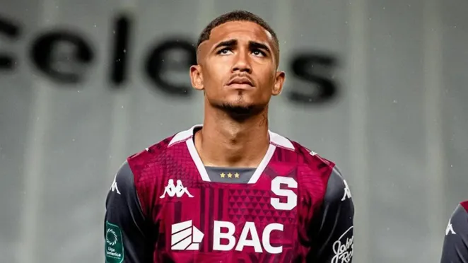 Eduardo Anderson ya no tiene lugar en Saprissa (Deportivo Saprissa).