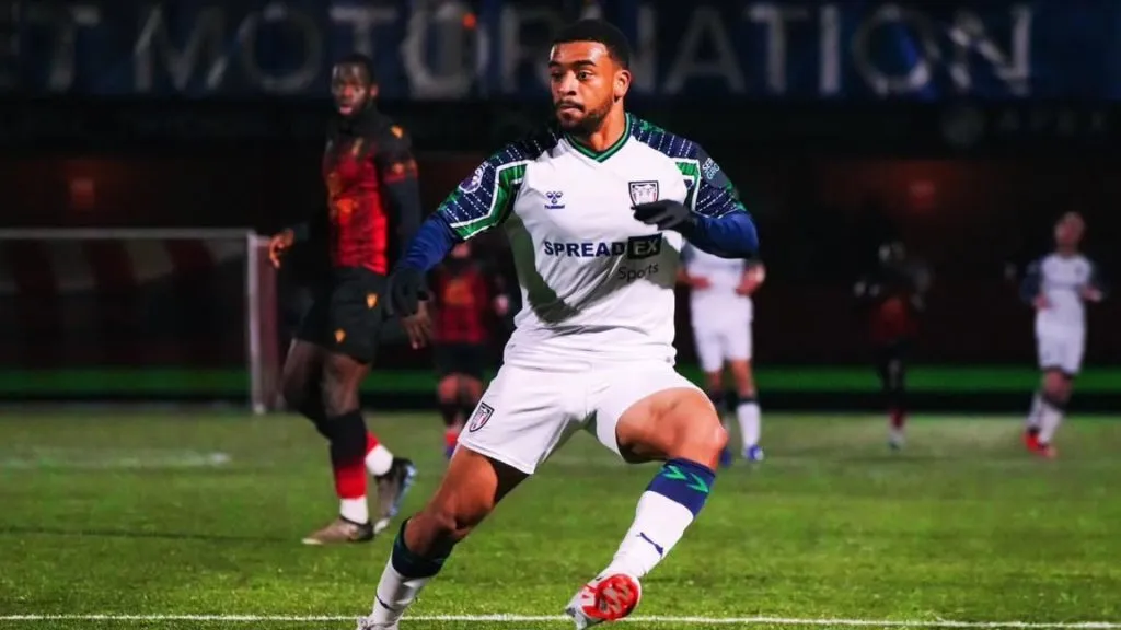 Jewison Bennette busca salir del Sunderland.