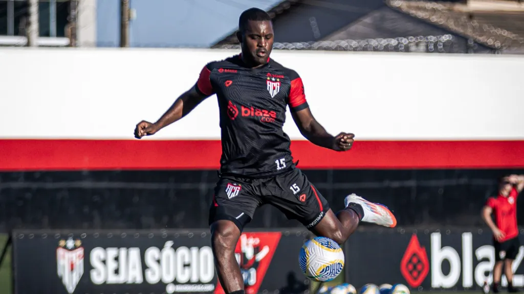 Campbell ya está cerca de finiquitar su vínculo con Goianiense.