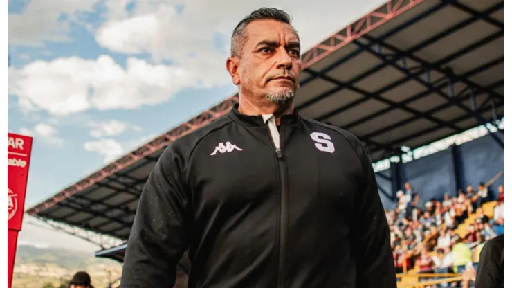 Compromiso legal: José Giacone se topa con un problema inesperado en Saprissa