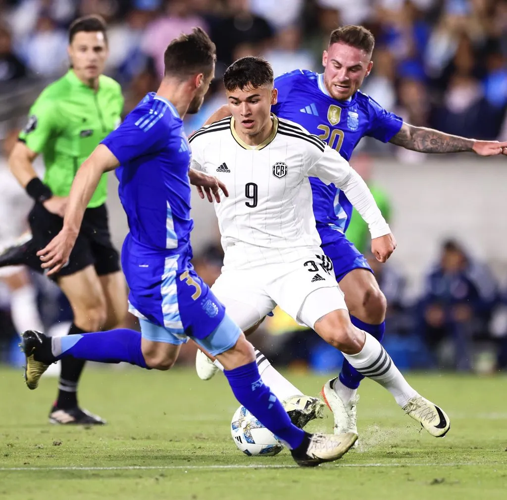 Manfred Ugalde suena en PSG (FCRF).