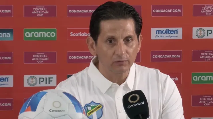 Ronald González tiene un gran conflicto en puerta.
