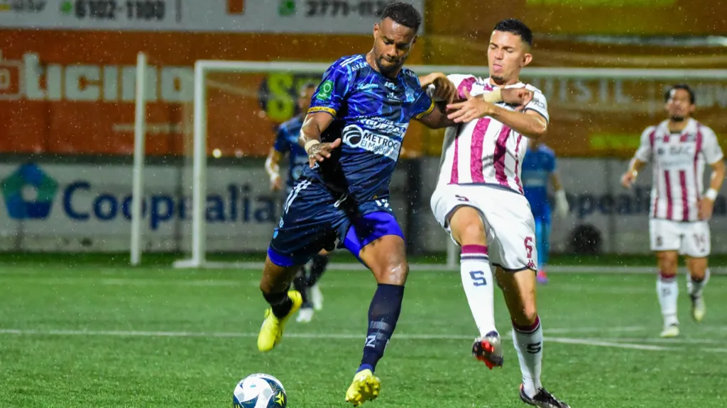La última vez que se vieron las caras, el 7 de noviembre, Saprissa ganó 2-1 en suelo generaleño. (Foto: Pérez Zeledón)