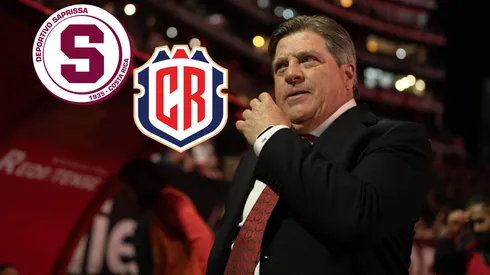 Prohibido en Costa Rica: el futbolista de Saprissa al que bajaron de la lista del Piojo Herrera