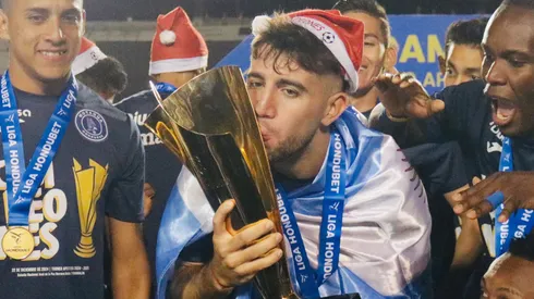 ¡Atención Motagua! Un histórico de Sudamérica quiere llevarse a Agustín Auzmendi