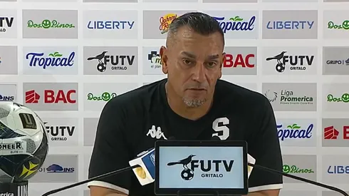 José Giacone no esconde su molestia tras el empate de Saprissa contra Pérez Zeledón