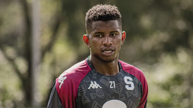 Se van todos en Saprissa: Fidel Escobar ya mira con nostalgia lo que fue su paso por el Monstruo.