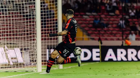 Legionario ayuda a Alajuelense para poder fichar