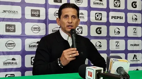 Ronald González lanza fuerte crítica a la Federación de Futbol de Guatemala