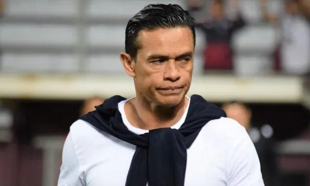 Walter Centeno DT de Santos de Guápiles