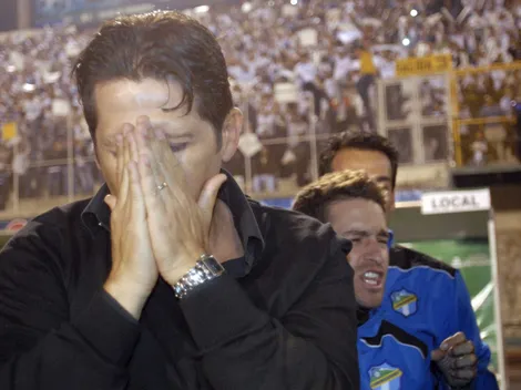 Ronald González recibe un mensaje que lo pone en aprietos