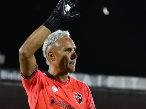 Festejo íntimo: Keylor Navas muestra el lado oculto de su debut en Newell's