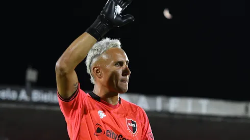 Festejo íntimo: Keylor Navas muestra el lado oculto de su debut en Newell's