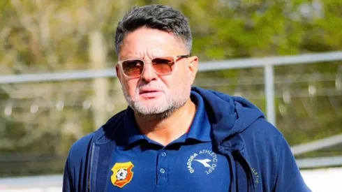 Cerró el mercado y le dijo adiós a Herediano: Jafet Soto se encontró con una despedida que llamó la atención