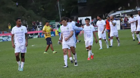 Se agudiza la crisis en Comunicaciones: una noticia golpea al plantel de Ronald González donde más le duele.