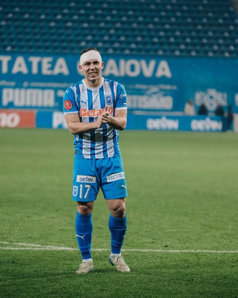 Carlos Mora atraviesa por un gran momento (U. Craiova).