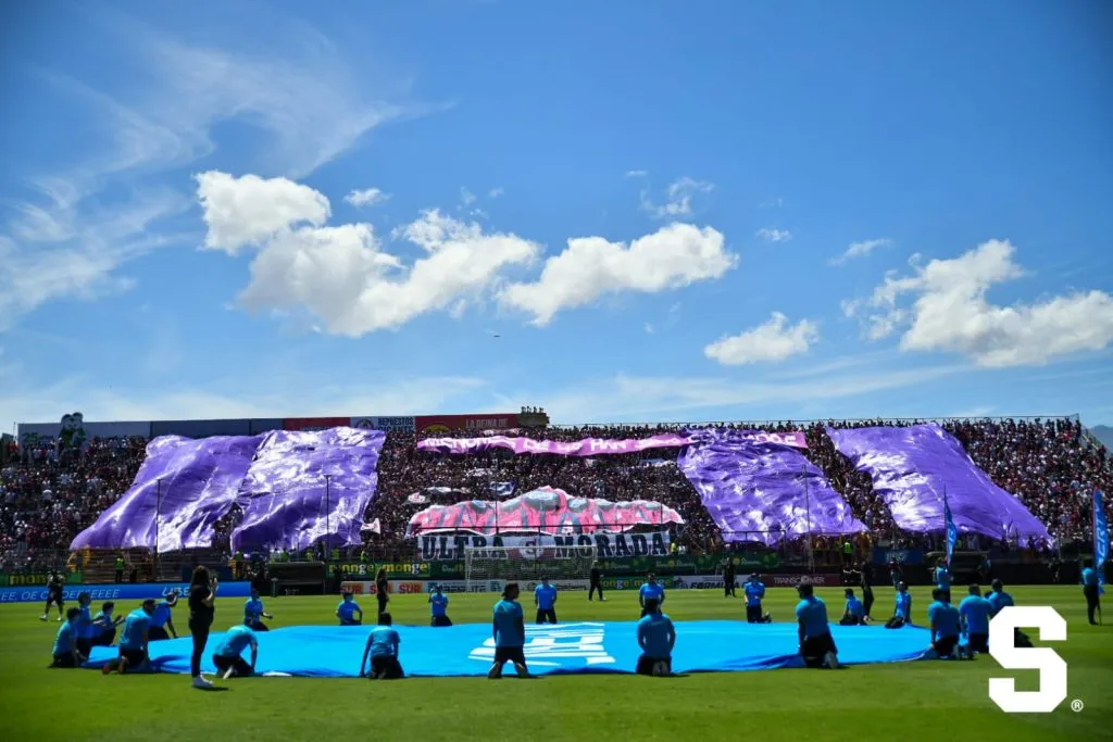 El Ricardo Saprissa fue vetado (Deportivo Saprissa).