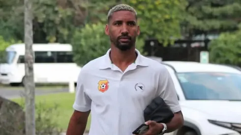 Marcel Hernández sorprende a Costa Rica.