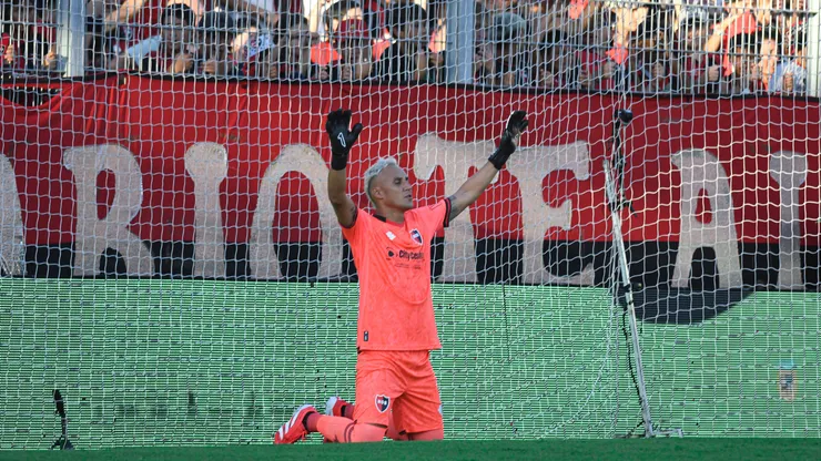 Keylor Navas rompe todas las marcas en Argentina.
