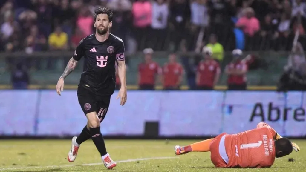 Messi le marcó un gol en la goleada de Inter Miami a Olimpia 5-0.