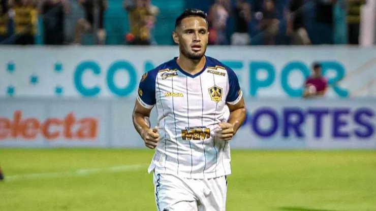 "Tuvo que venir Messi": La feroz crítica de Alex López tras derrota ante Marathón en el Olímpico