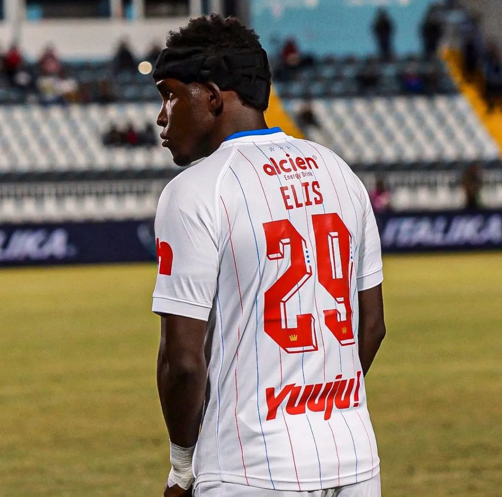 Alberth Elis tiene grandes posibilidades de jugar contra Motagua en el Clásico.