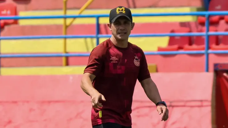 Sebastián Bini lanza advertencia a Comunicaciones para el Clásico Nacional