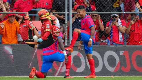 ¿Qué se sabe de la dura lesión de Pedro Altán en el Clásico?