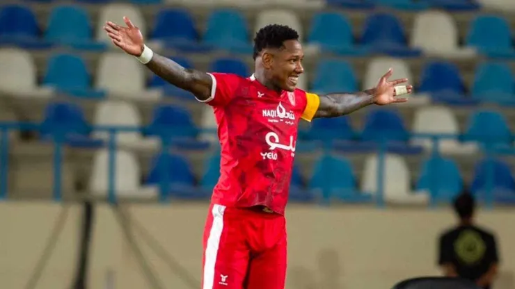 Romell Quito sigue destacándose en el fútbol de Arabia Saudita.