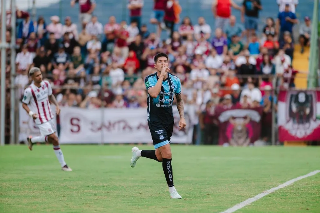 Santa Ana no mostró misericordia en el Piedades (Santa Ana).