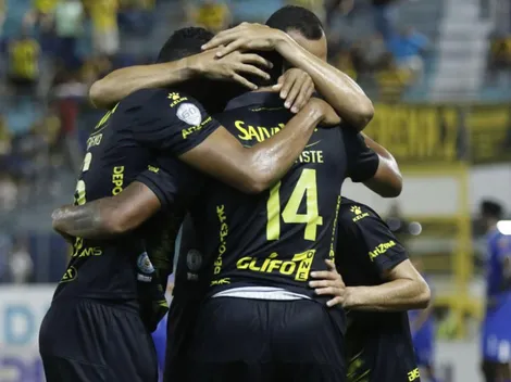 Convenció a Jeaustin Campos y Real España lo quiere comprar: va a negociar con Olimpia