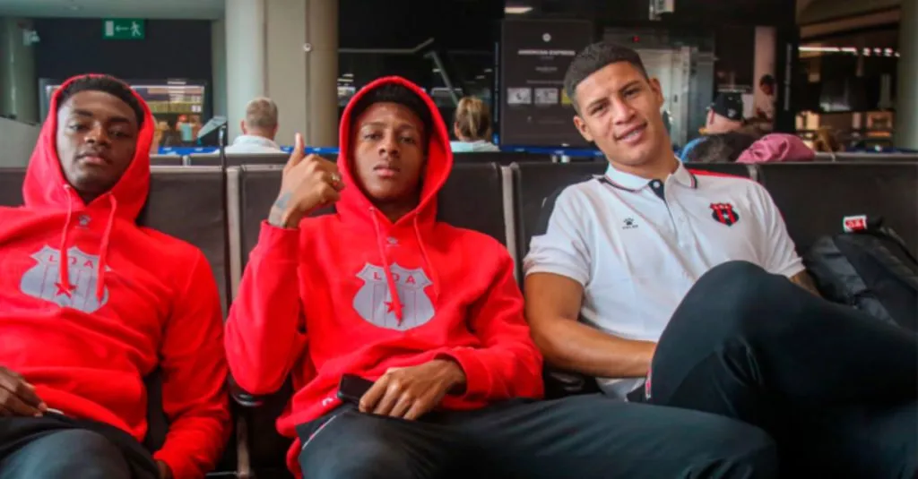 Alajuelense quiere evitar problemas con las visas.