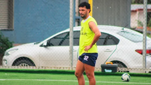 Michael Barrantes molesto con este presente.