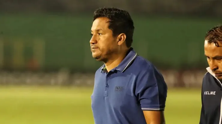 Amarini Villatoro recibe fuerte sanción tras su bronca en el Xelajú vs Comunicaciones