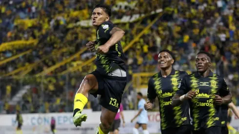 Bryan Moya está teniendo un gran nivel con Real España, lo que le envía un mensaje al DT de la Selección Nacional, Reinaldo Rueda.