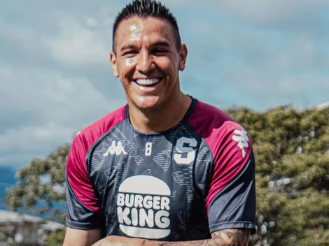 Se olvida de Saprissa: David Guzmán encuentra un motivo para sonreír en medio del caos