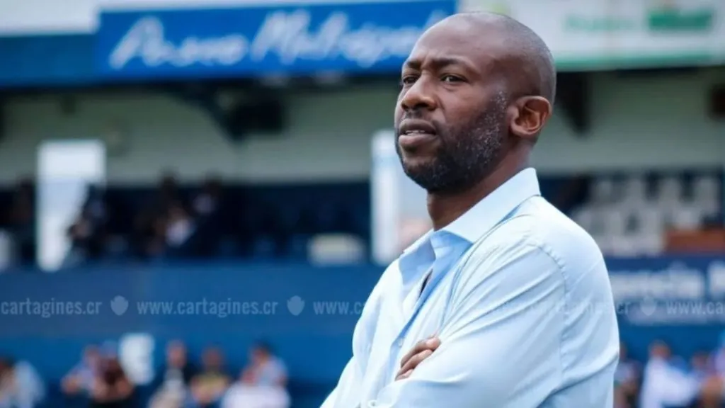 Paulo Wanchope tuvo problemas en Cartaginés.