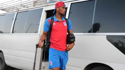 Jerry Bengtson contó su verdad de cómo llegó a agredir a un aficionado de Olimpia (Foto: La Prensa).