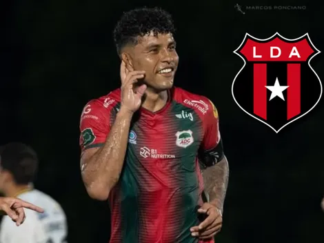 Johan Venegas sorprende a Alajuelense con su posible salida