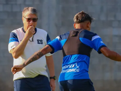 El Bolillo Gómez recibe su primera mala noticia desde que tomó el mando de la Selección de El Salvador
