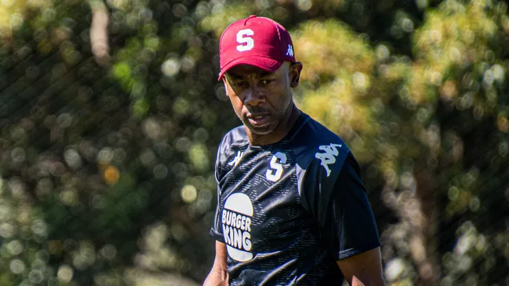 Wanchope se pone firme.