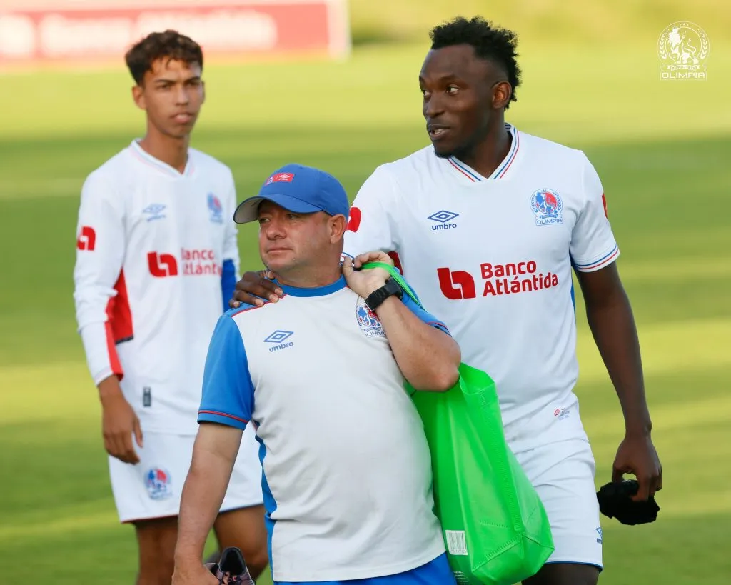Alberth Elis jugó para reservas de Olimpia y anotó un gol en el triunfo (Imagen: Olimpia).