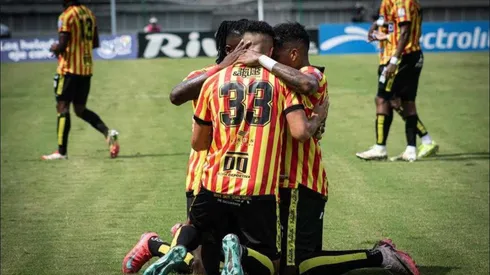 Rubilio Castillo aportó lo suyo en la victoria del Deportivo Pereira de Colombia.