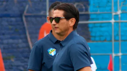 Ronald González y Comunicaciones reciben un fuerte golpe al perder a uno de sus referentes