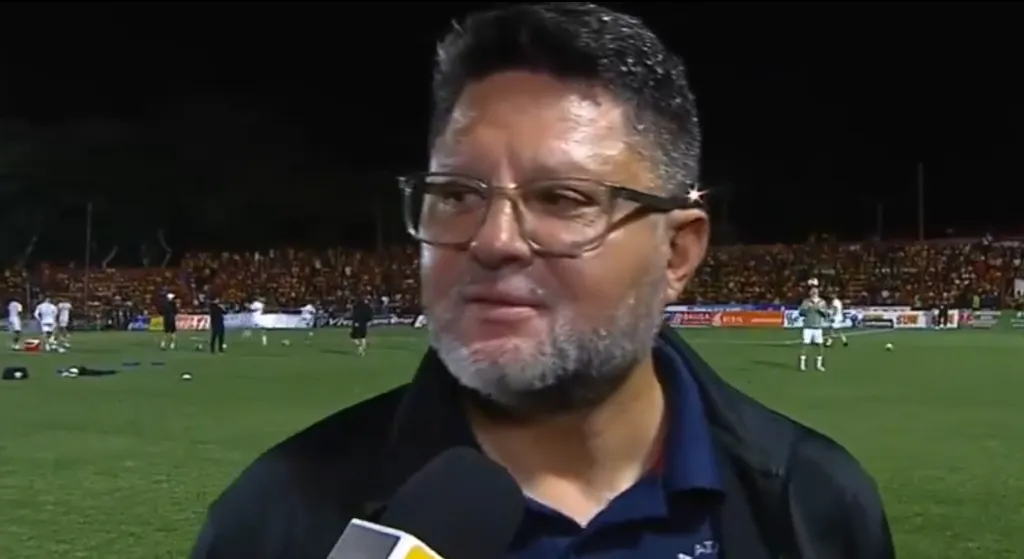 Jafet Soto no se guardó nada (FUTV).